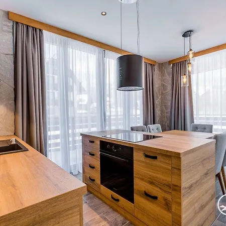 Tatra Suites Vila Himalaya Family 103 Apartment *