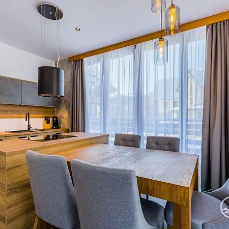 Tatra Suites Vila Himalaya Family 103 *